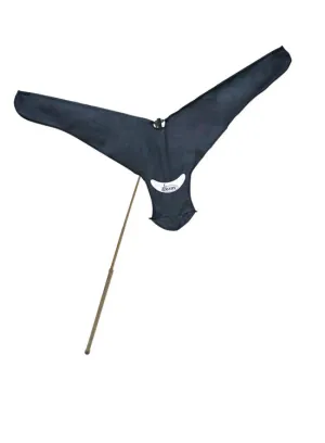 Avery Goose Flag with Extendable Pole
