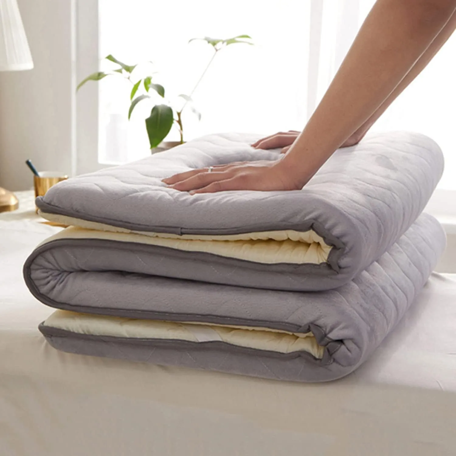 Beauty Bed Mattress Topper with Elastic Bands Square Head Massage Table Mattress Protector Spa Bed High Density Sponge Mattress Pad Lash Bed Cushion with Breathing Hole,Camel 4.5cm,70x190cm
