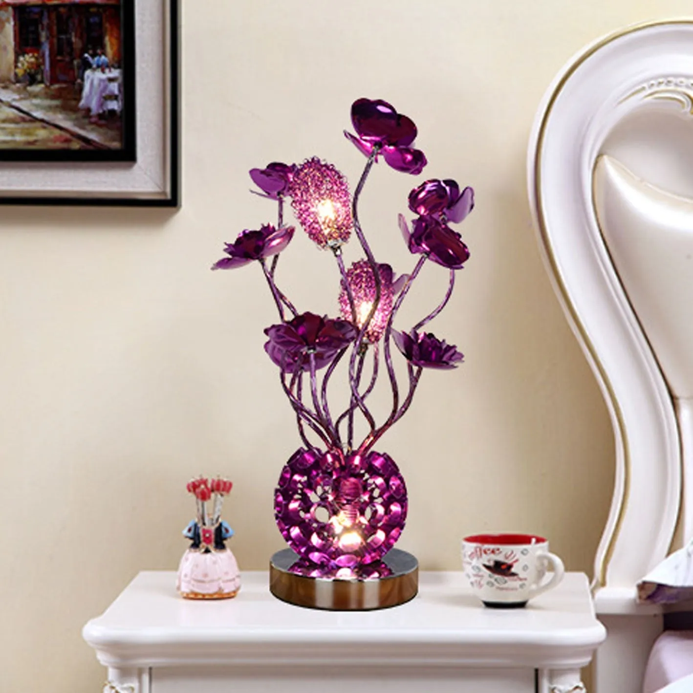 European Style Table Lamp in Pink Aluminum