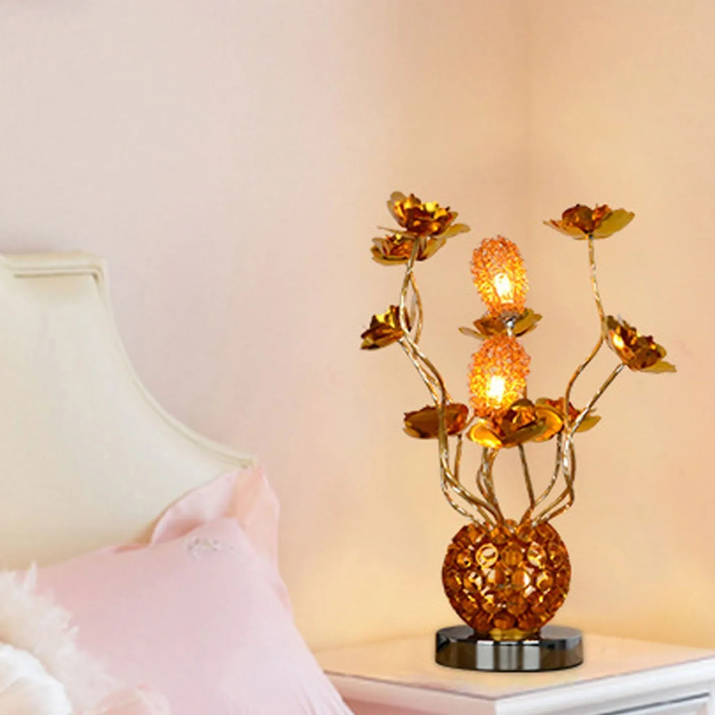 European Style Table Lamp in Pink Aluminum