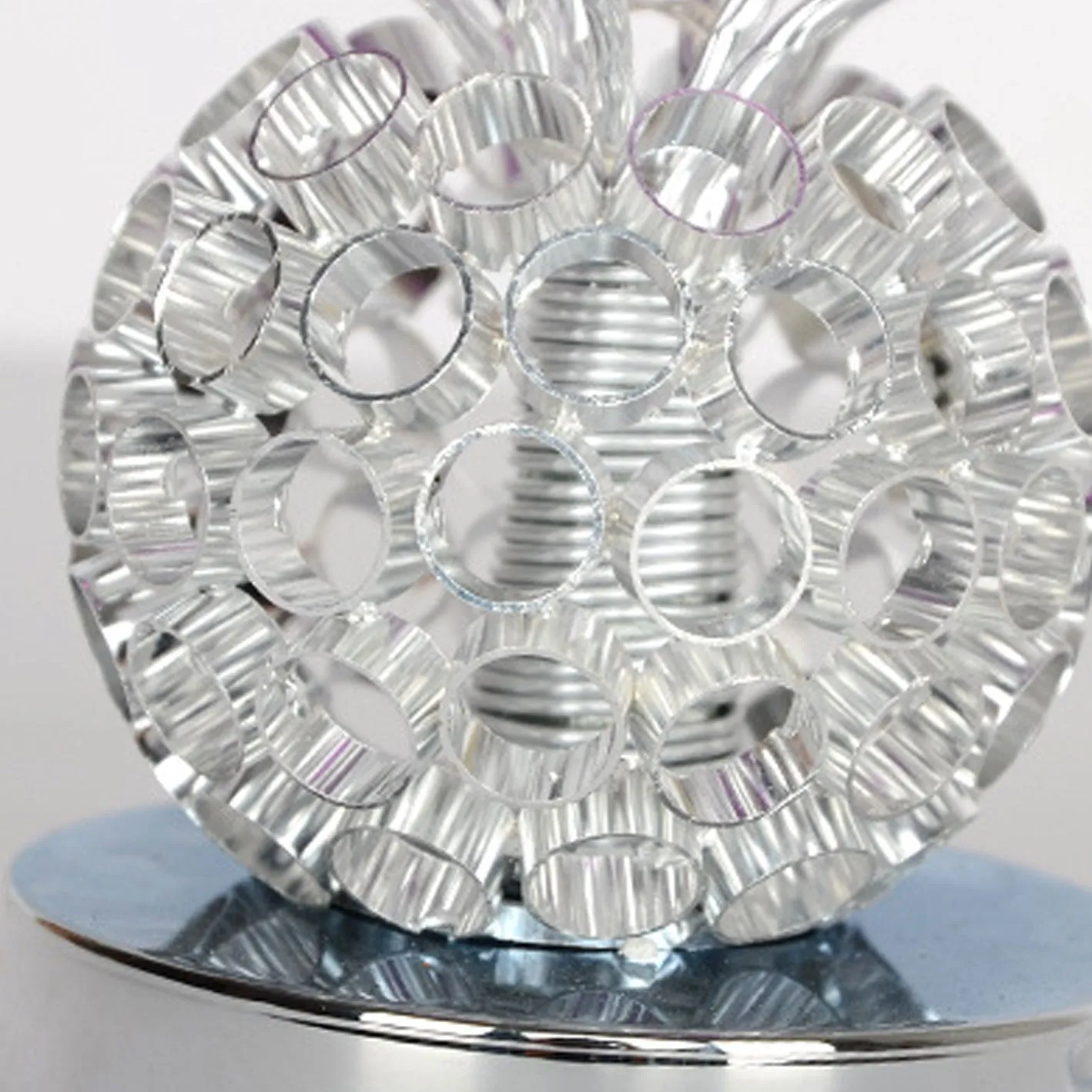 European Style Table Lamp in Pink Aluminum