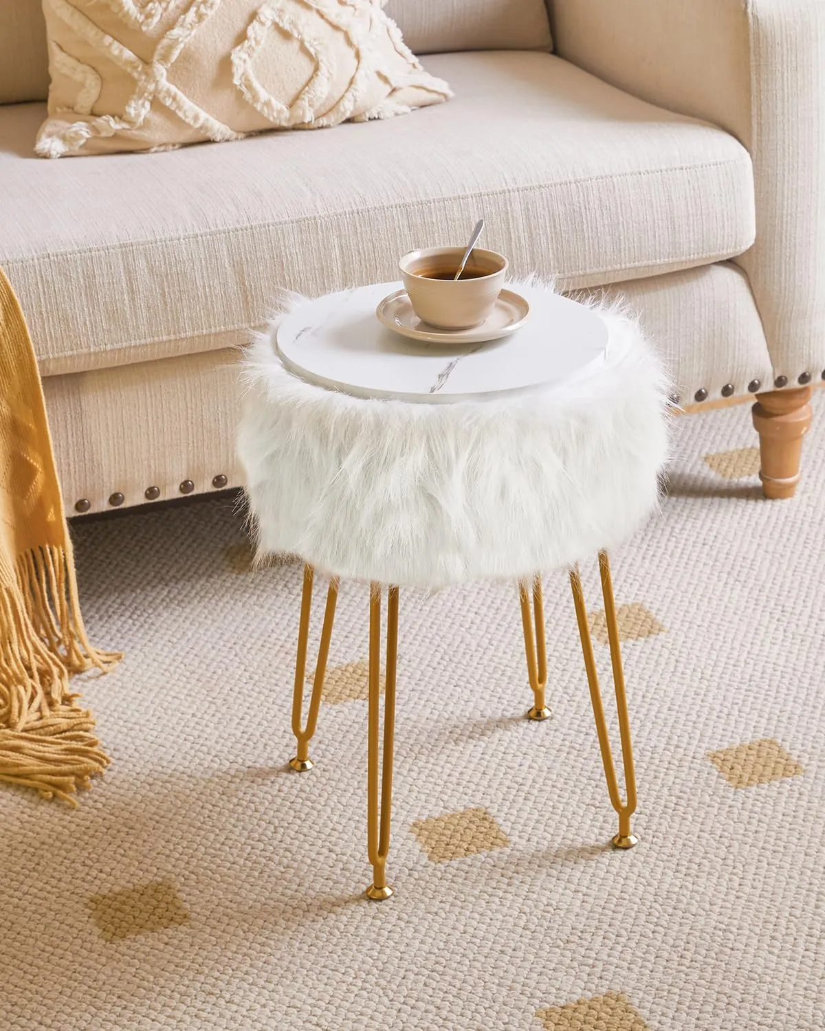 IBUYKE Round Faux Fur Vanity Stool with Storage, Furry Makeup Chair Ottoman, Soft Padded Seat, Round Footrest Footstools with 4 Metal Legs, for Living Room Bedroom Entryway, White WBD021W