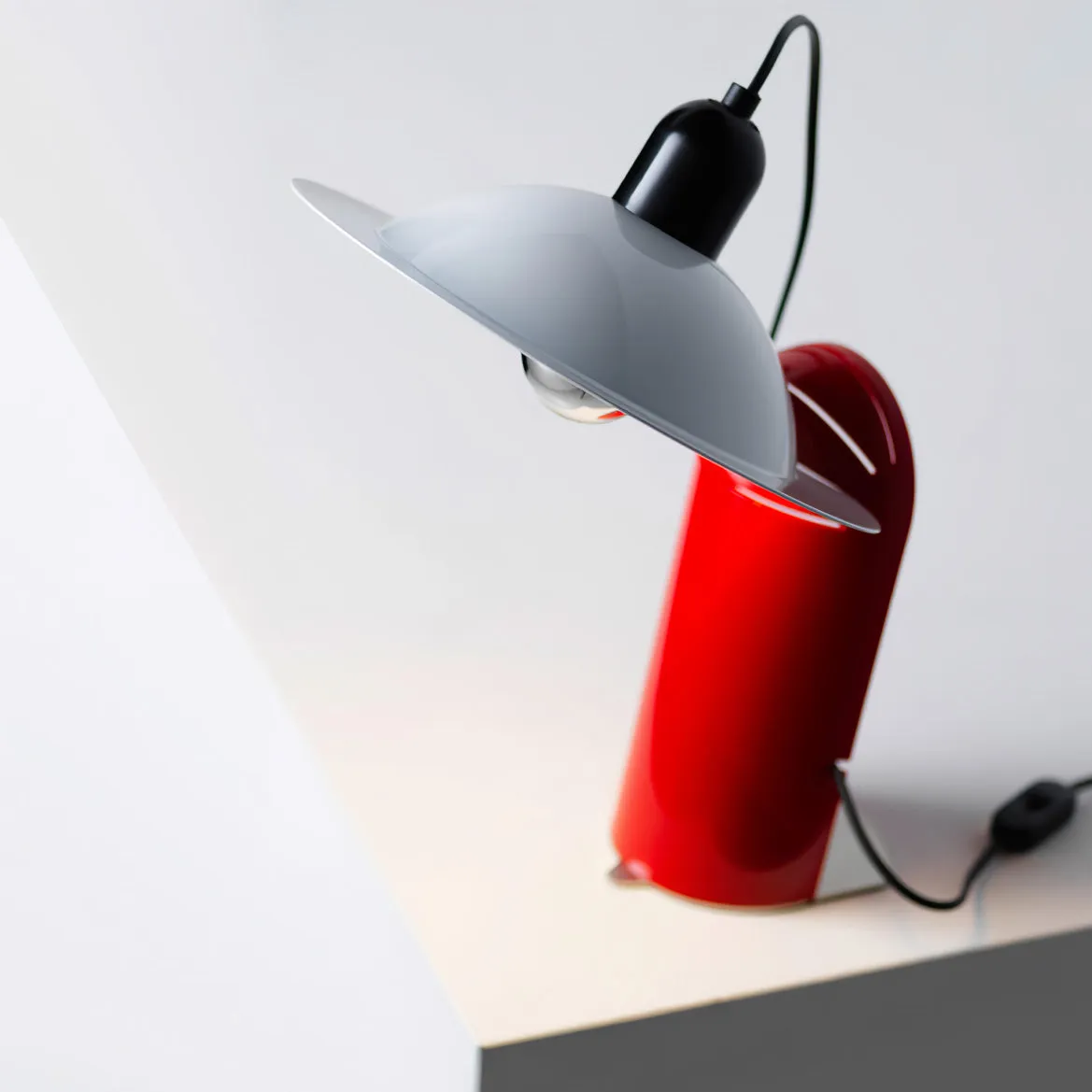 Lampiatta Table Lamp