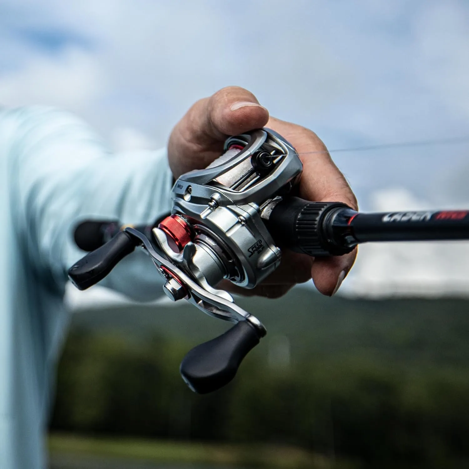 Lew's Laser MG Speed Spool SLP Baitcast Fishing Reel, Graphite Frame, 8 Bearing System with Stainless Steel Double Shielded Ball Bearings