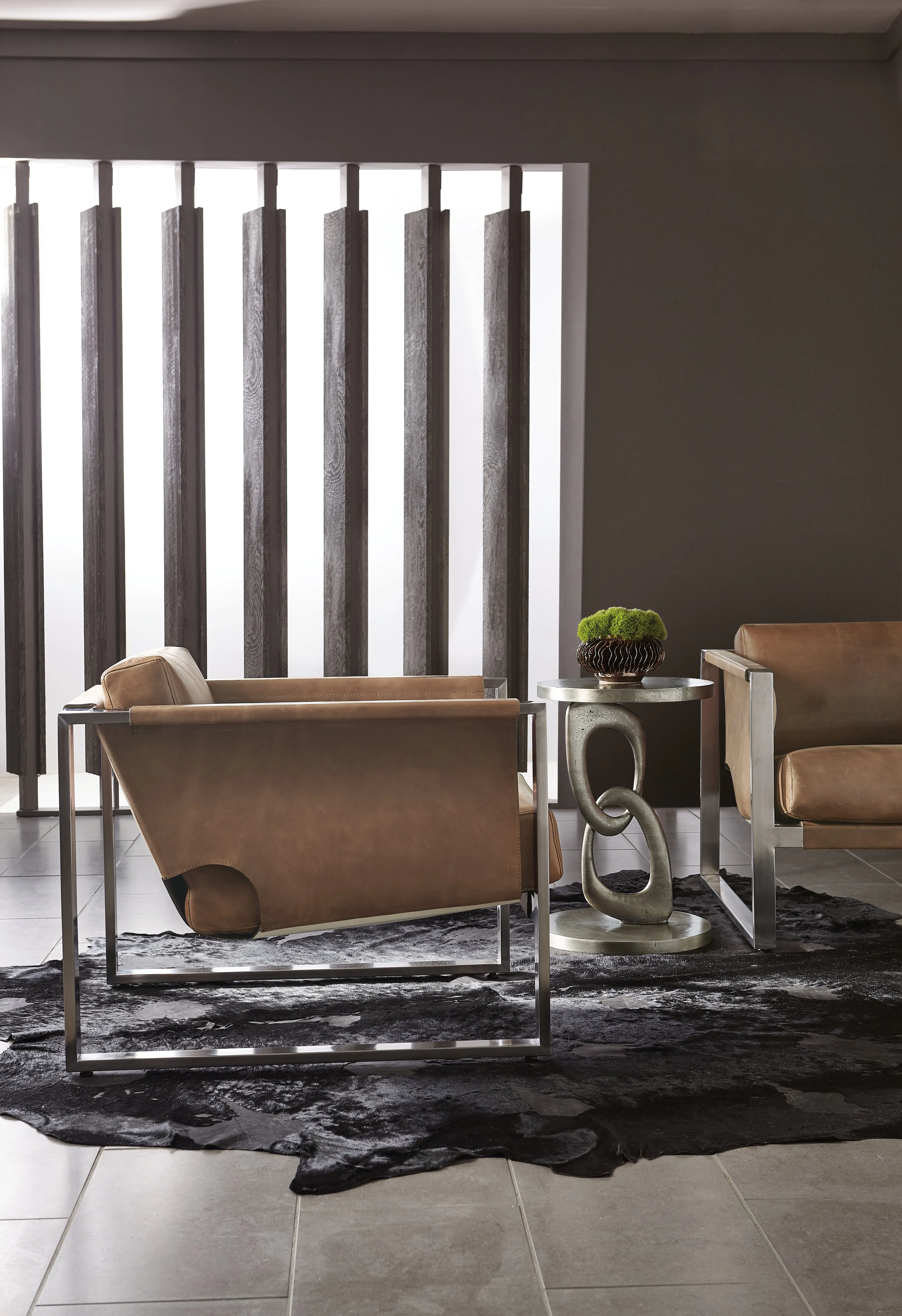 Linea Side Table