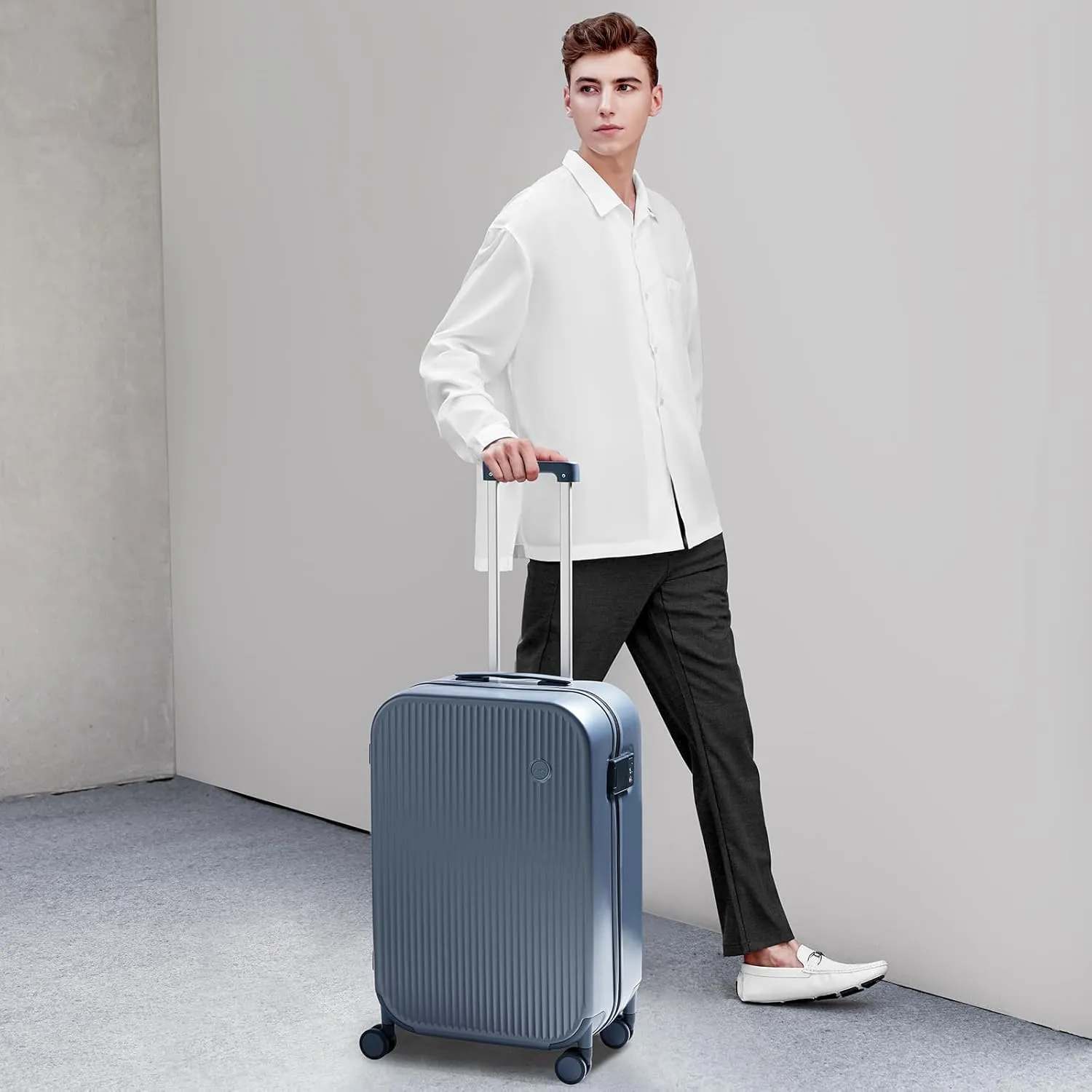 mixi Hardside PC Suitcase 20 Inch Carry On Luggage Spinner Wheels TSA with Cover, Sapphire Blue