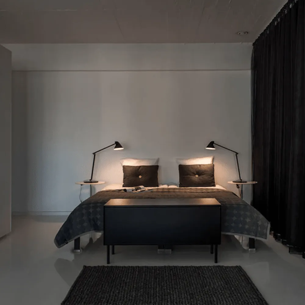 Njp Table Lamp