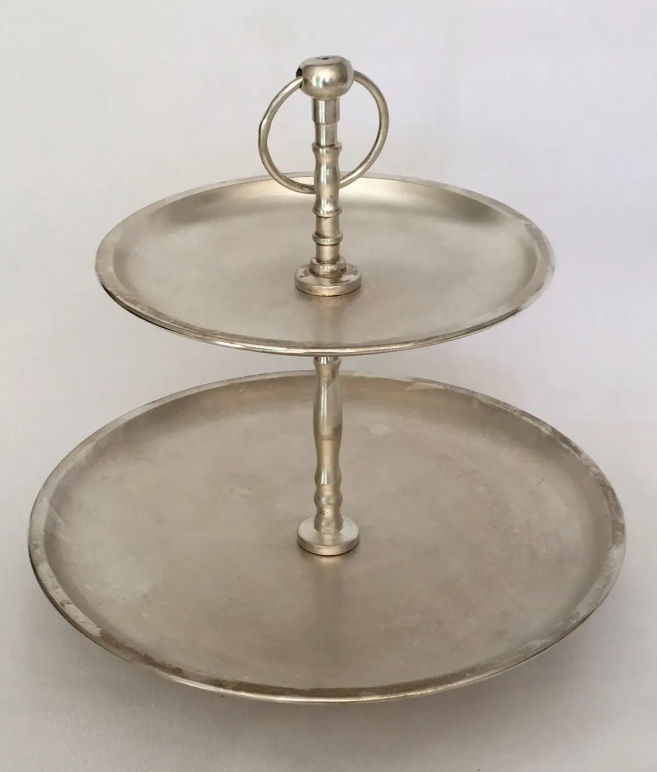 Patisserie 2 Tier Round Stand