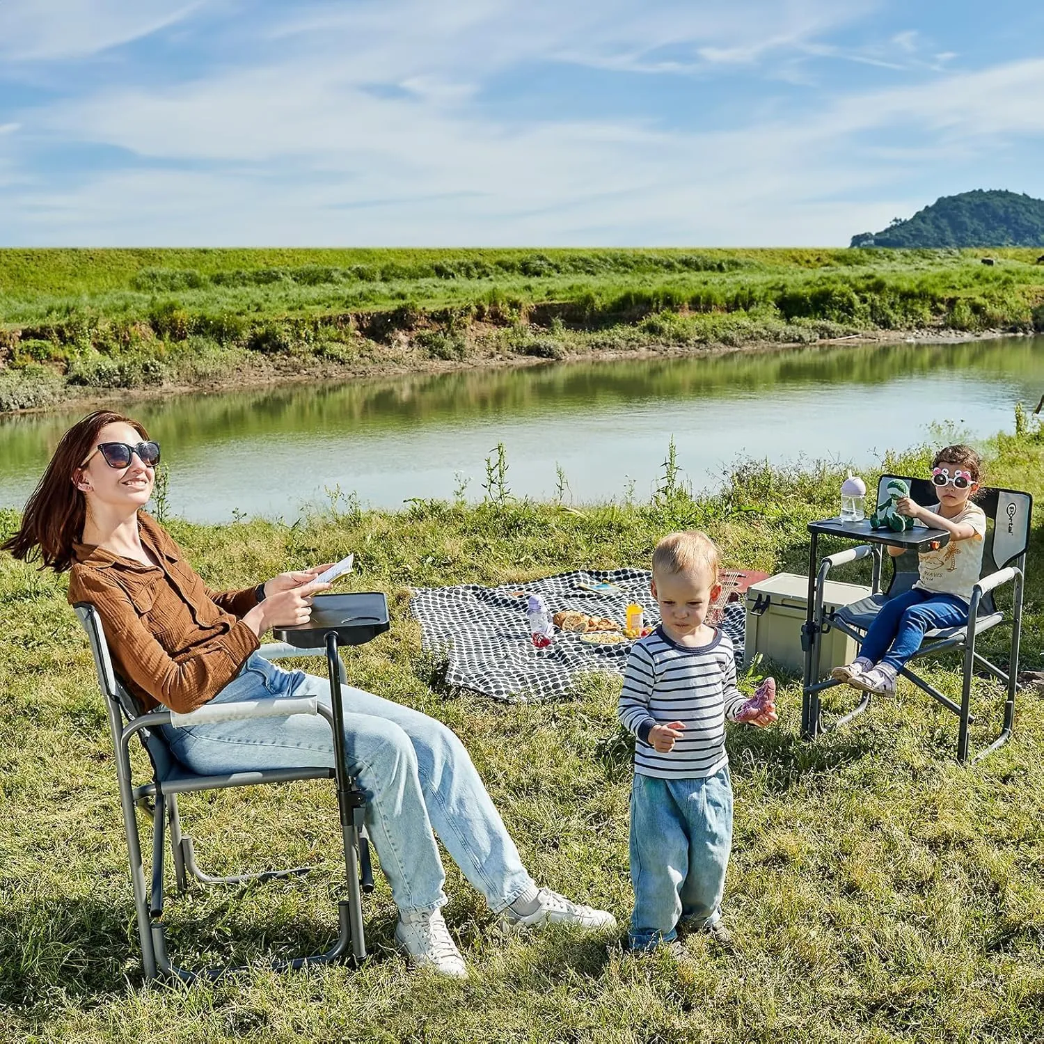 PORTAL Tablet Table Camping Directors Chair, Foldable Camp Chair with 2-Way Rotatable Side Table, Outdoor Folding Chairs for Adults, Heavy Duty Supports 300LBS for Lawn Patio Beach, Grey