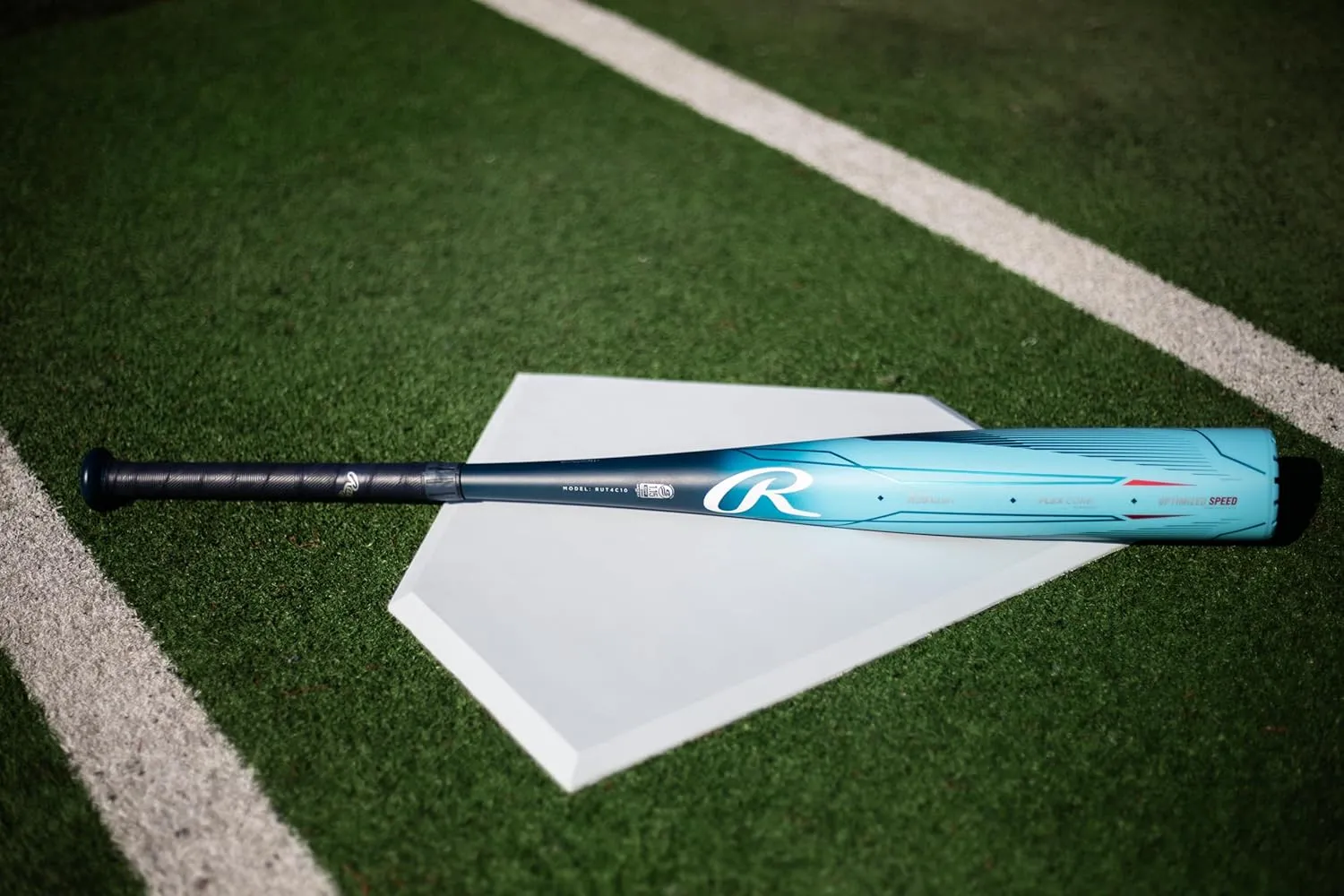 Rawlings | 2024 | Clout Baseball Bat | USSSA | -8 / -10 Drop | 2 3/4" Barrel | 1 Pc. Aluminum