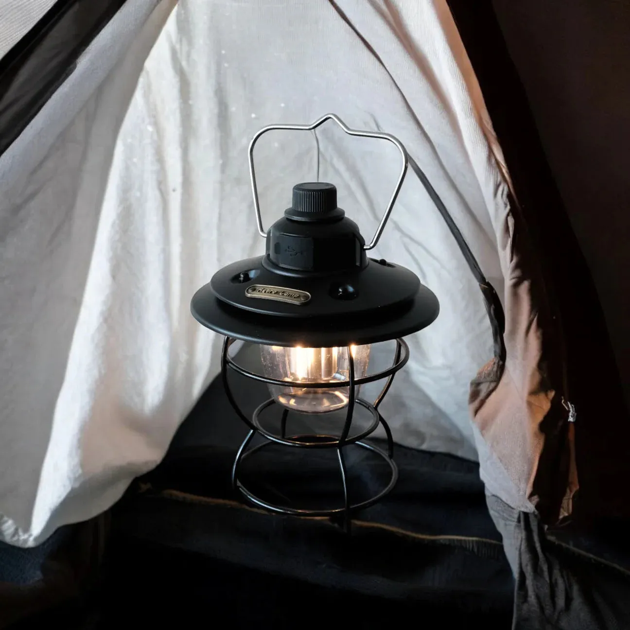 Rechargeable Camping Lamp – Portable LED, Vintage Style