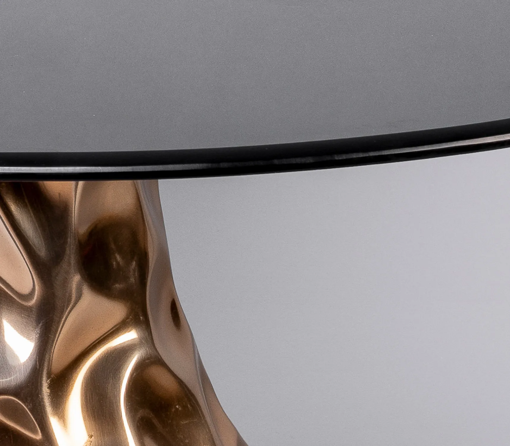 REGAL REFLECTION COFFEE TABLE