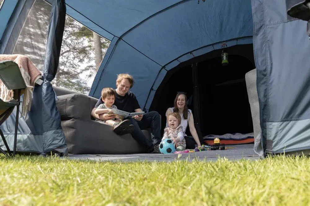 Savannah 600XL Poled Tent