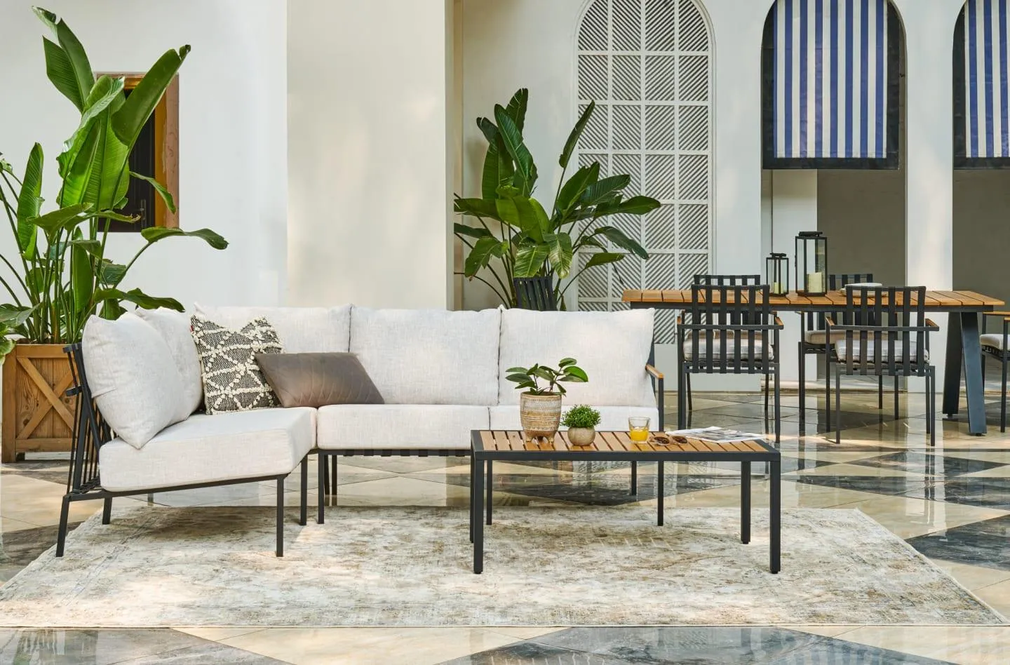 Sorrento Outdoor Coffee Table
