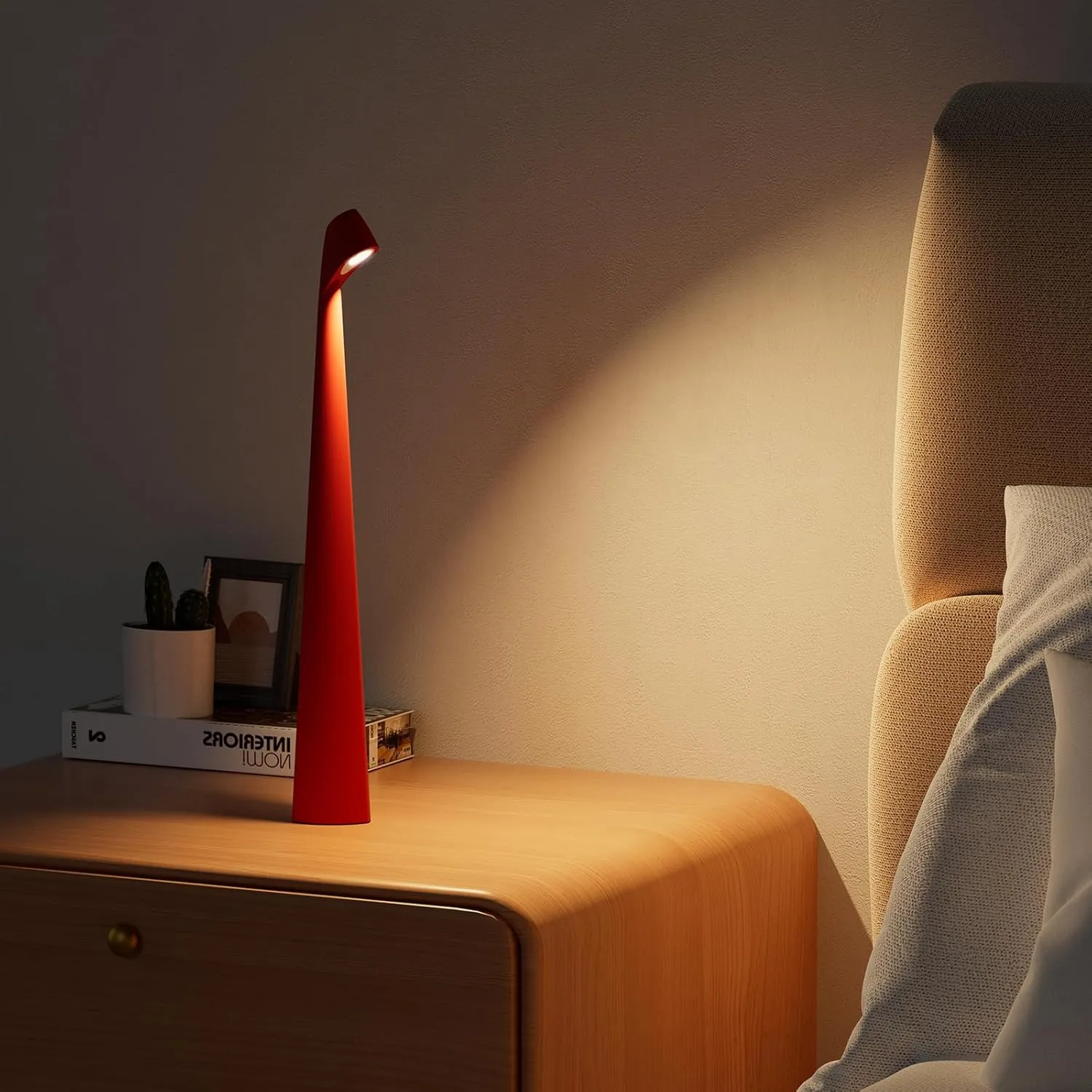 Table Lamps Cordless Rechargeable Battery Light, LED Desk Lamps Outdoor Portable Touch Lamps, Operated Wireless Portable Lamp. (Red)