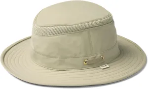 Tilley LTM5 Airflo Medium Brim Hat – Ultralight, Buoyant & Breathable, UPF 50  Sun Protection, Water-Resistant