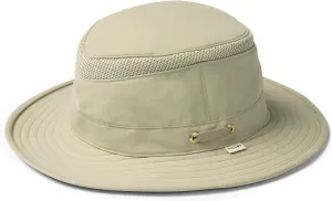Tilley LTM5 Airflo Medium Brim Hat – Ultralight, Buoyant & Breathable, UPF 50  Sun Protection, Water-Resistant