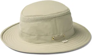 Tilley LTM5 Airflo Medium Brim Hat – Ultralight, Buoyant & Breathable, UPF 50  Sun Protection, Water-Resistant