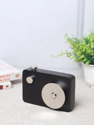 Vintage Shutter Charm in Black